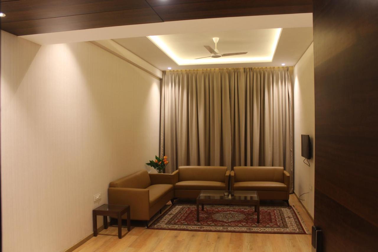 Hotel Rajhans Abhinandan Bhopal Exterior foto